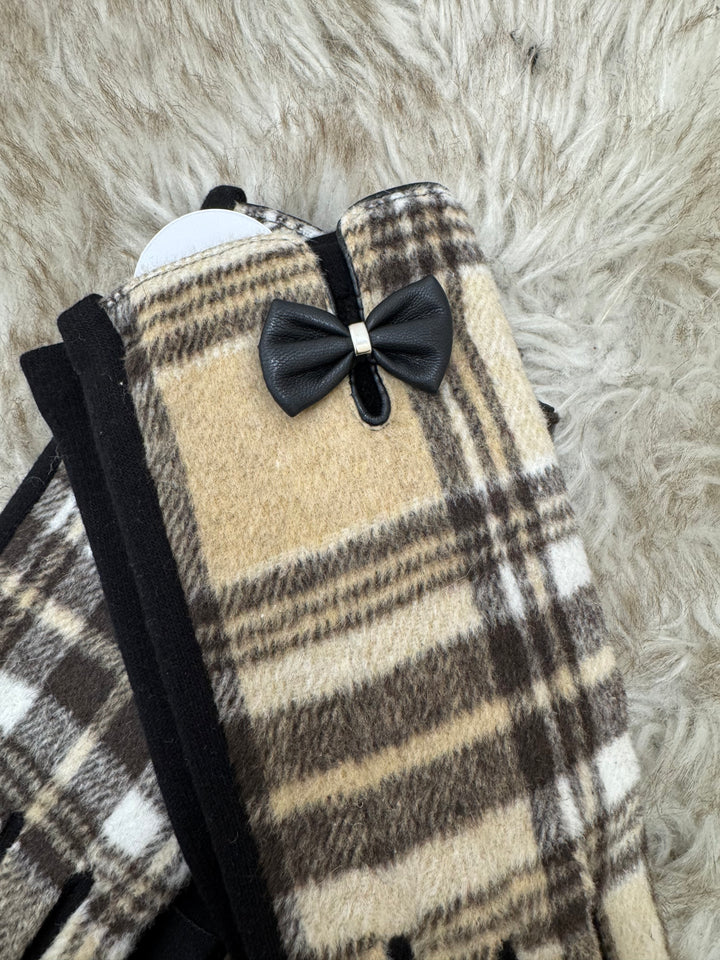 Tan Bow Gloves