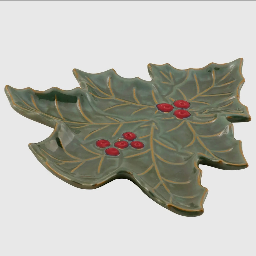 Holly Tree Plate