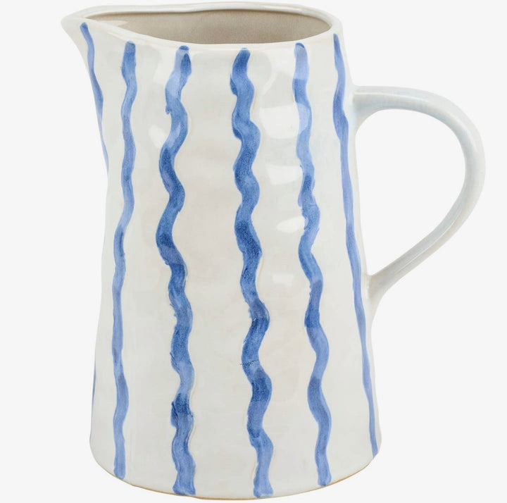 Wave Pitcher